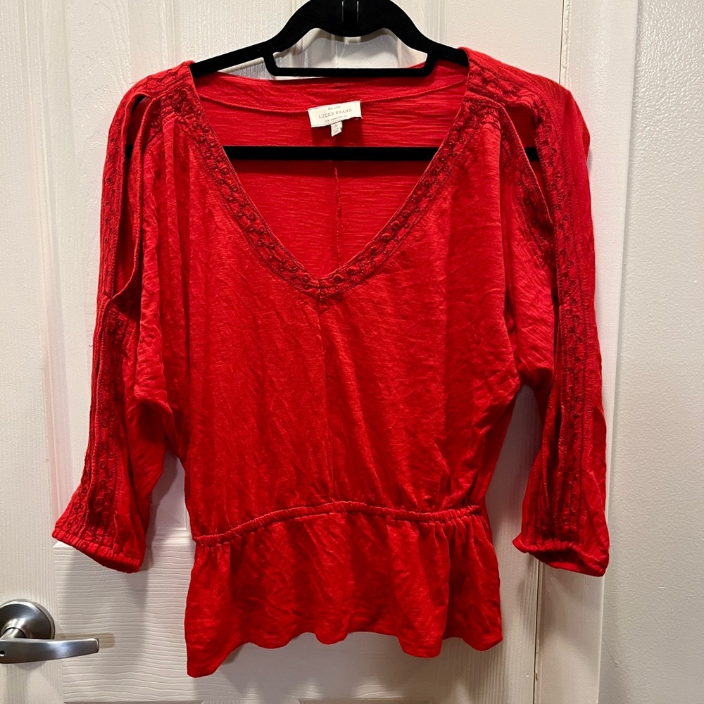 Lucky Brand top with cut out sleeves